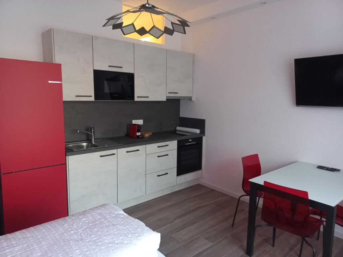 Studio-Appartment - Hotel Lux Merano Eksteriør billede