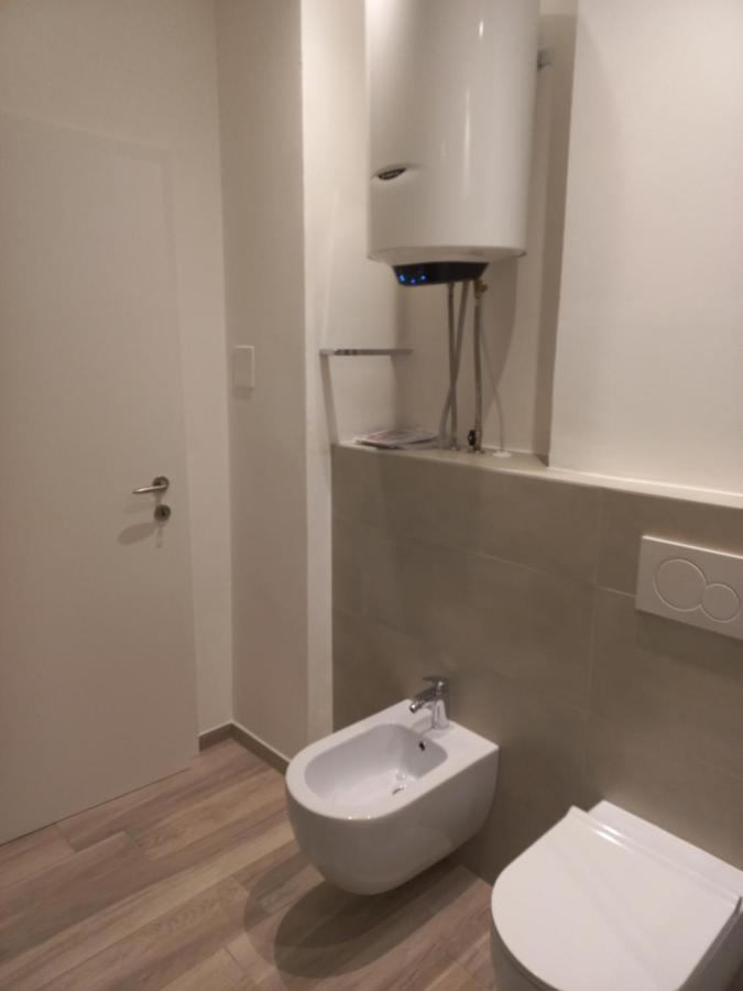 Studio-Appartment - Hotel Lux Merano Eksteriør billede